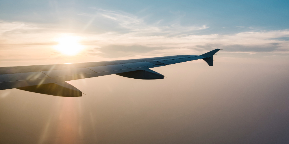 Setor aéreo enfrenta desafios com redução na entrega de aeronaves e custos elevados em 2025